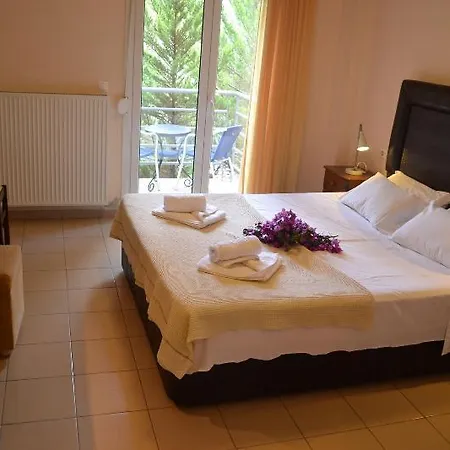 Hotell Filoxenia 2*