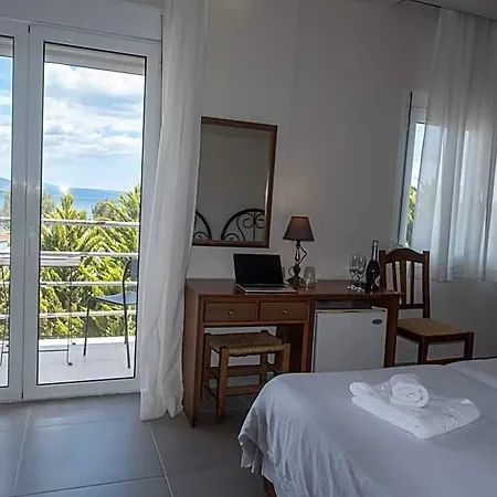 Hotell Filoxenia 2*