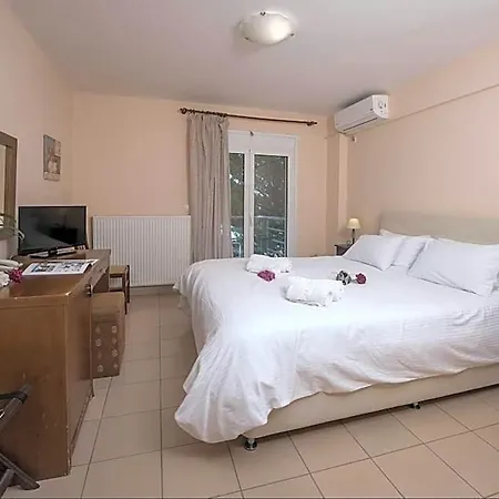 Filoxenia Hotel 2*